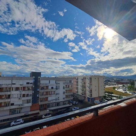 Hana Apartamento Podgorica Exterior foto