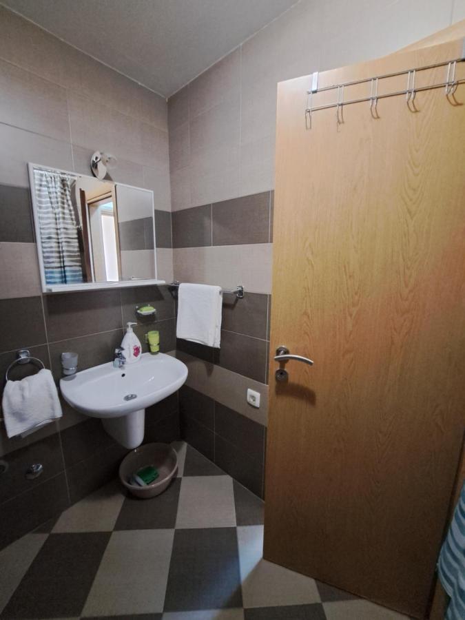 Hana Apartamento Podgorica Exterior foto