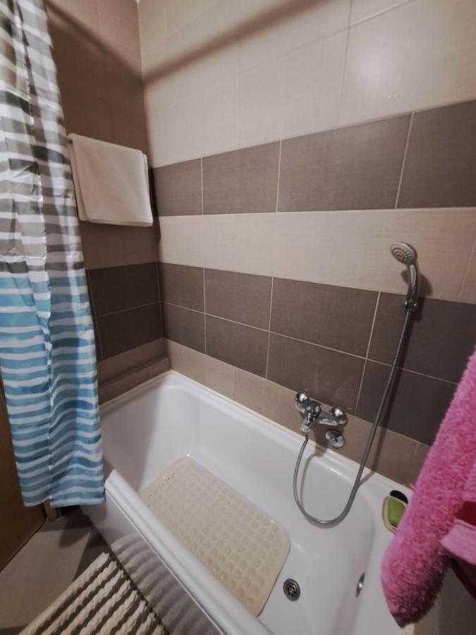 Hana Apartamento Podgorica Exterior foto
